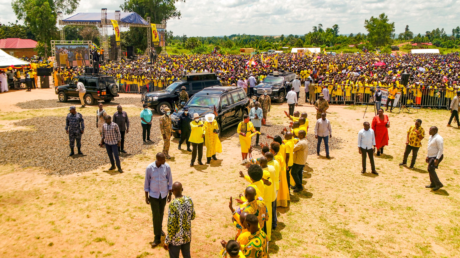 Museveni csmpaigning in Maracha