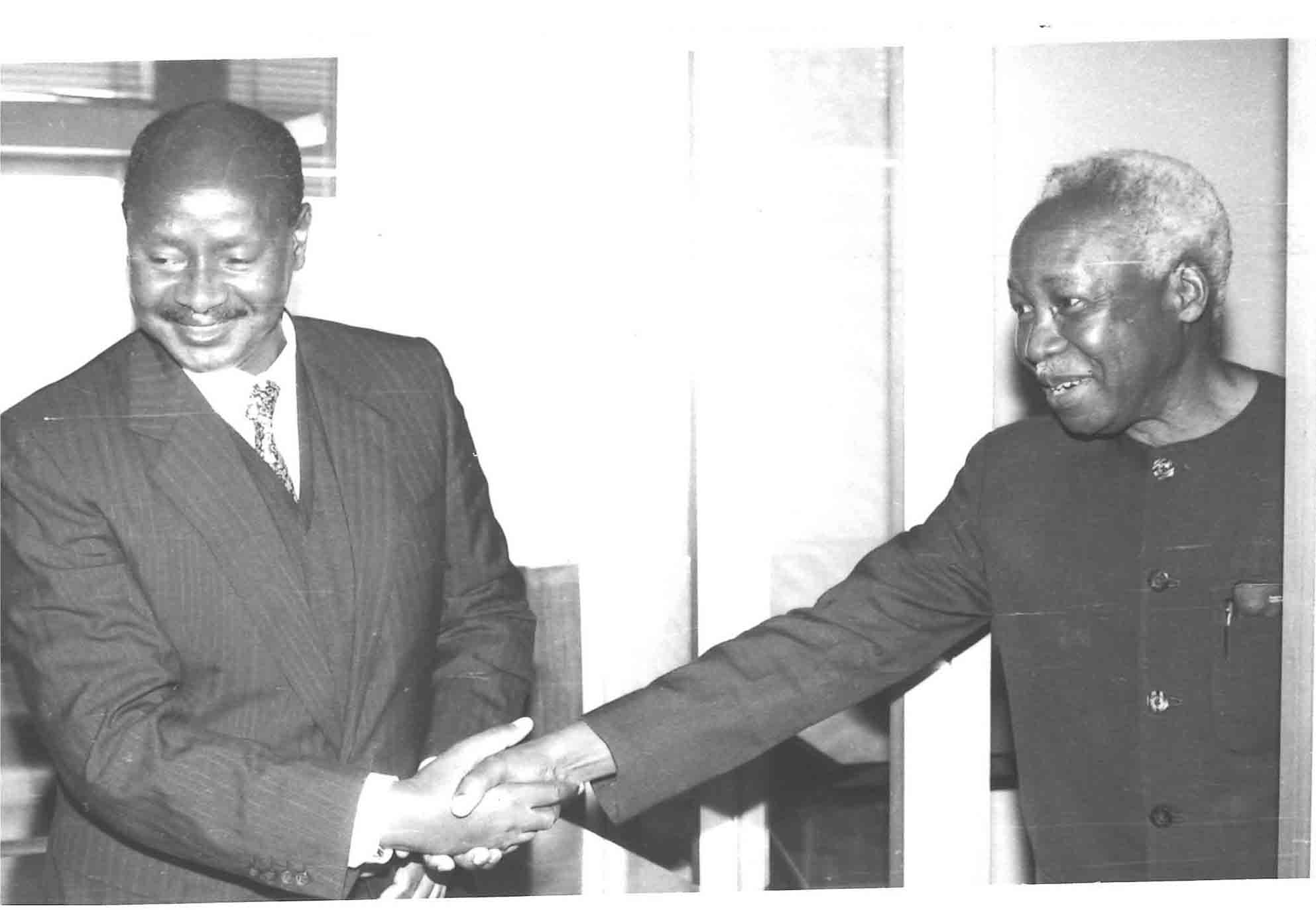 Yoweri Museveni meets his counterpart Tanzania's Julius Nyerere in  Addis Ababa 