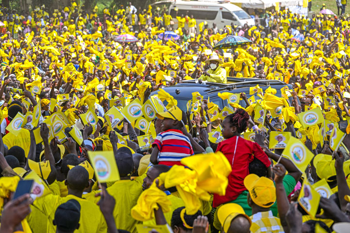 Museveni campaigns in Kitagwenda