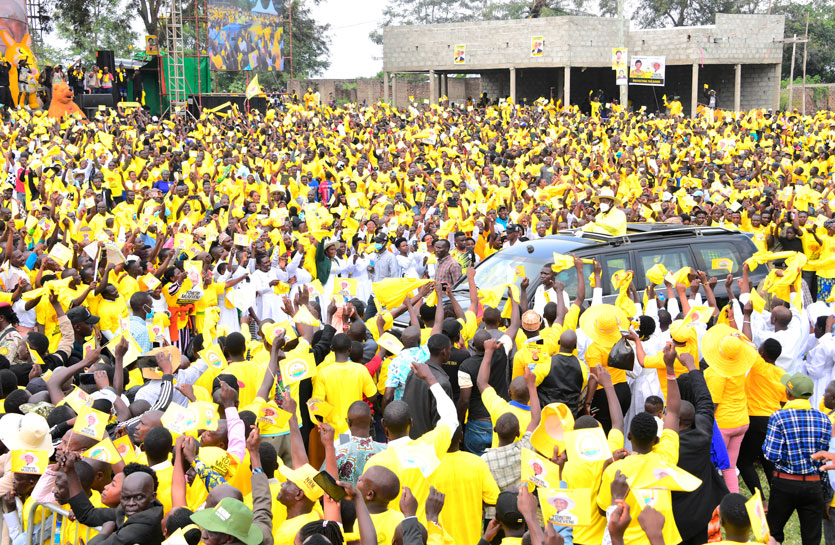 Museveni-campaigning-in-Bundibugyo2.jpg