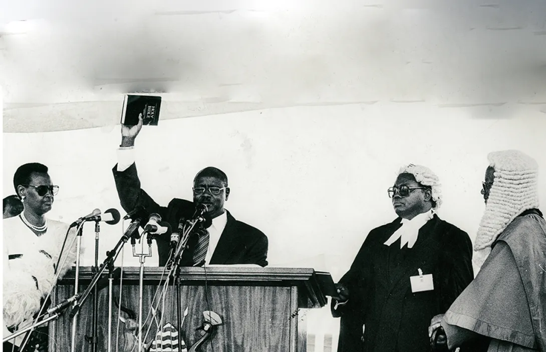 Swearing, Museveni 1996 (1)_(2).jpg