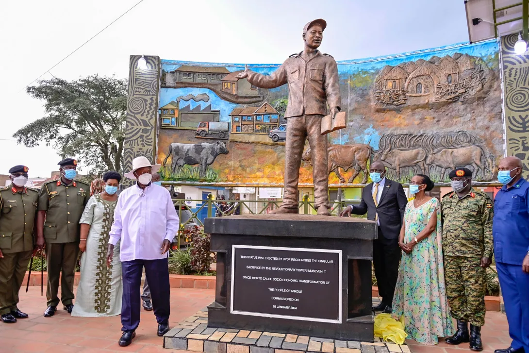 President Yoweri Kaguta Museveni was honoured with monument for his immense contribution towards the development of Greater Ankole region