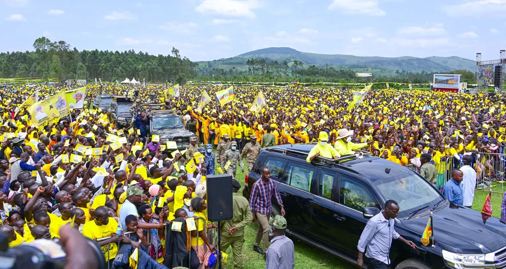 President-Museveni-accompanied-by-First-Lady-Janet-Museveni-waves-to-his-supporters-as-he-arrives-Laki-High-school-play-grounds-in-Rwampara-district-to-address-his-campaign-rally-on-Monday.
