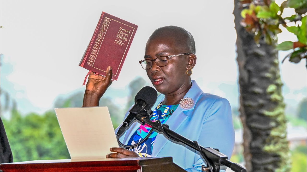 Embedded thumbnail for President Museveni swears in new Principal Judge, DPP, IGG and Deputies